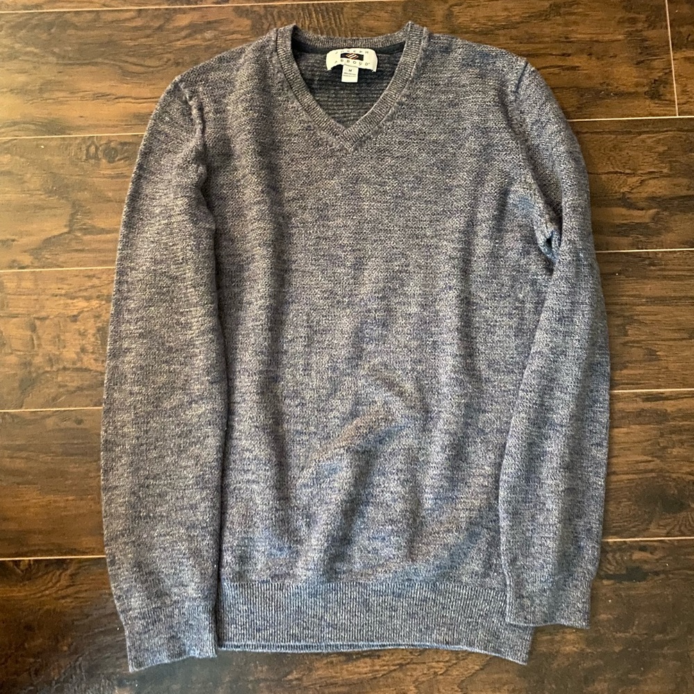 Joseph Abboud • V Neck Sweater